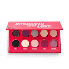Палетка теней Makeup Obsession Intoxicated By Love Eyeshadow Palette