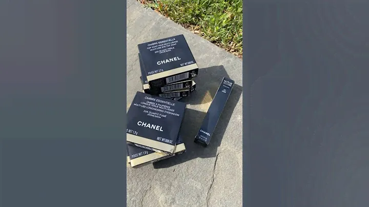 CHANEL Ombre Essentielle Swatches
