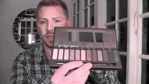 Urban Decay NAKED eyeshadow palette (FINALLY - A PRODUCT WORTH THE HYPE!!!!)