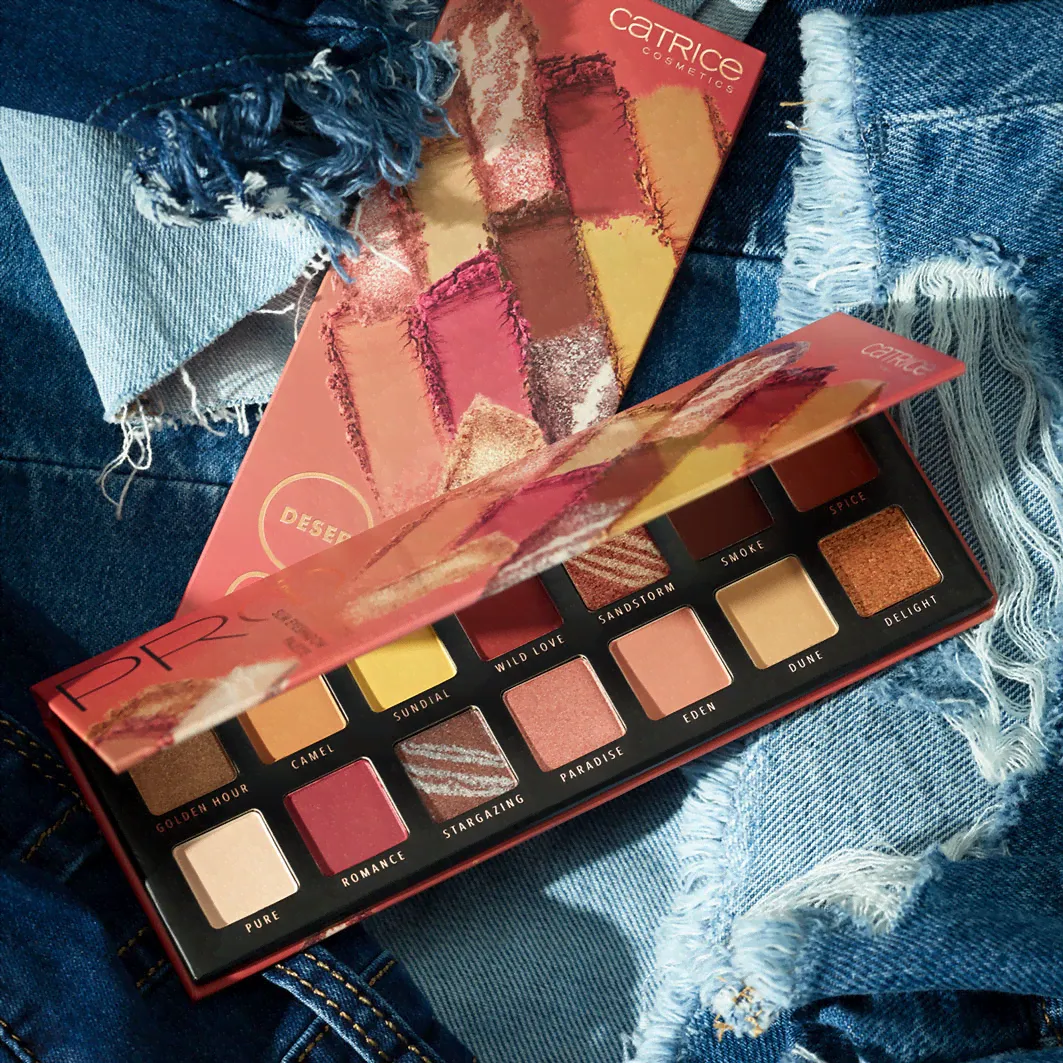 Палетка теней для век Pro Desert Romance Slim Eyeshadow Palette-3