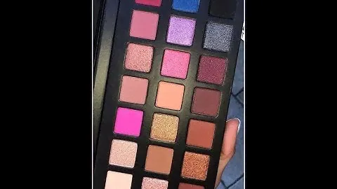 FULL SWATCH KYLIE COSMETICS 21 COLLECTION SIPPING PRETTY EYE SHADOW PALETTE
