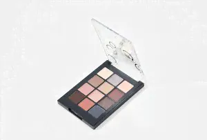 Vivienne Sabo Палетка теней Eyeshadow Palette "Surnaturel" (12 тонов)-4