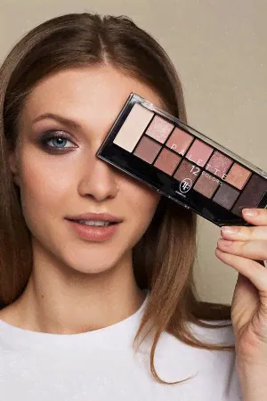 Палетка теней TF Base Palette, CTE41, тон 01 розово-бежевый, ТФ, Триумф, TRIUMPH-0