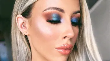 Trying out the new URBAN DECAY GAME OF THRONES PALETTE!