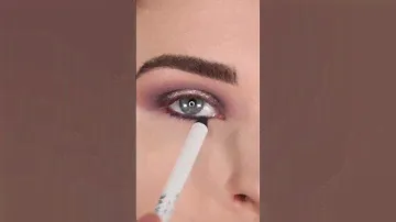 Smokey Halo Eye with Huda Beauty Pretty Grunge palette #haloeye #haloeyemakeup #smokeyeye