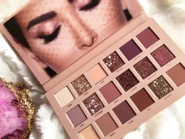 Тени для века Huda Beauty New Nude Palette | Review & Look (18 оттенков)