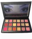 Лимитированная палетка теней Huda Beauty Textured Shadows Palette Rose Gold Edition (18 оттенков)