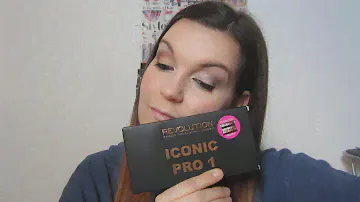 1 Palette 2 Looks with MR Iconic Pro 1 Palette