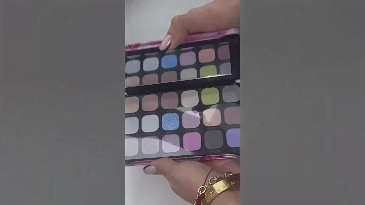 MAKEUP REVOLUTION forever flawless butterfly #makeuprevolution