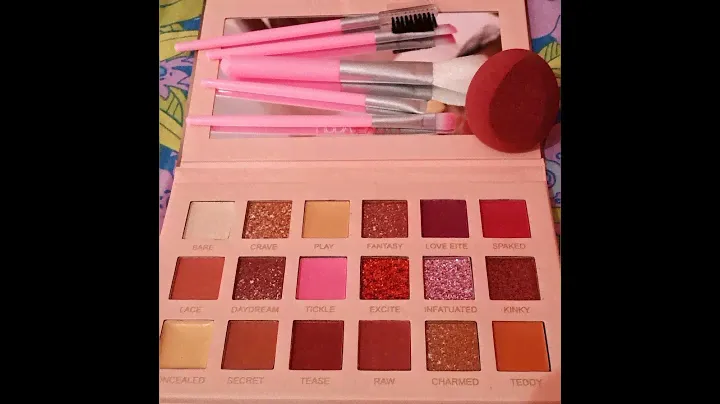 Unboxing new eye shadow palette..