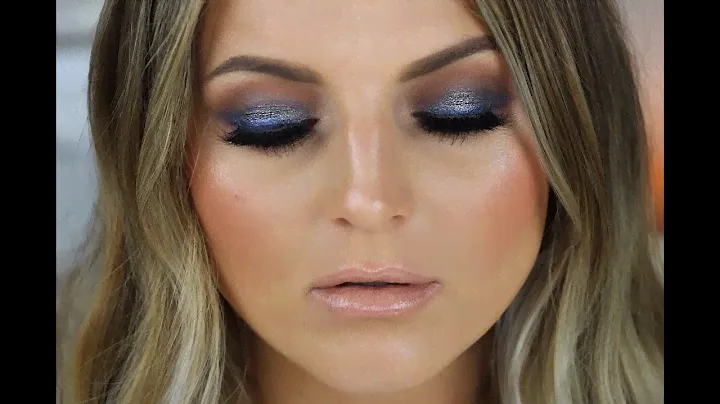 BLUE SMOKEY EYE | Using The Kylie Cosmetics Palette
