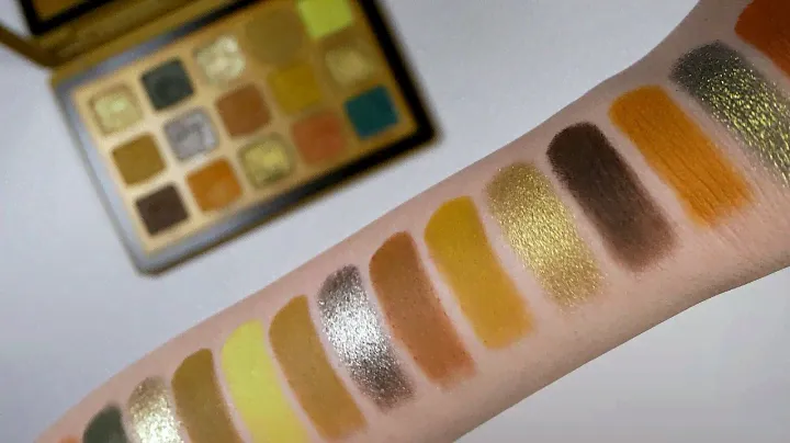 Natasha Denona Yucca Eyeshadow Palette Live Swatches