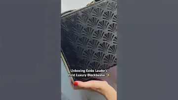 Unboxing Our First Luxury Blockbuster #esteelauder #EsteeWishlist #holidaygifts #unboxing
