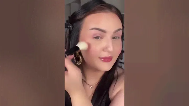 The @NARS Cosmetics ORGASM collection is perfect for the holidays  My mom will LOVE it  Available @s