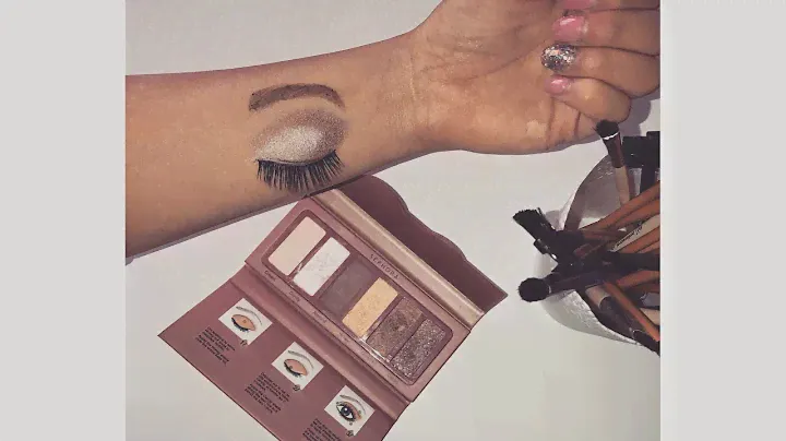 SWATCHES MINIATURE PALETTE - SEPHORA💄❤️