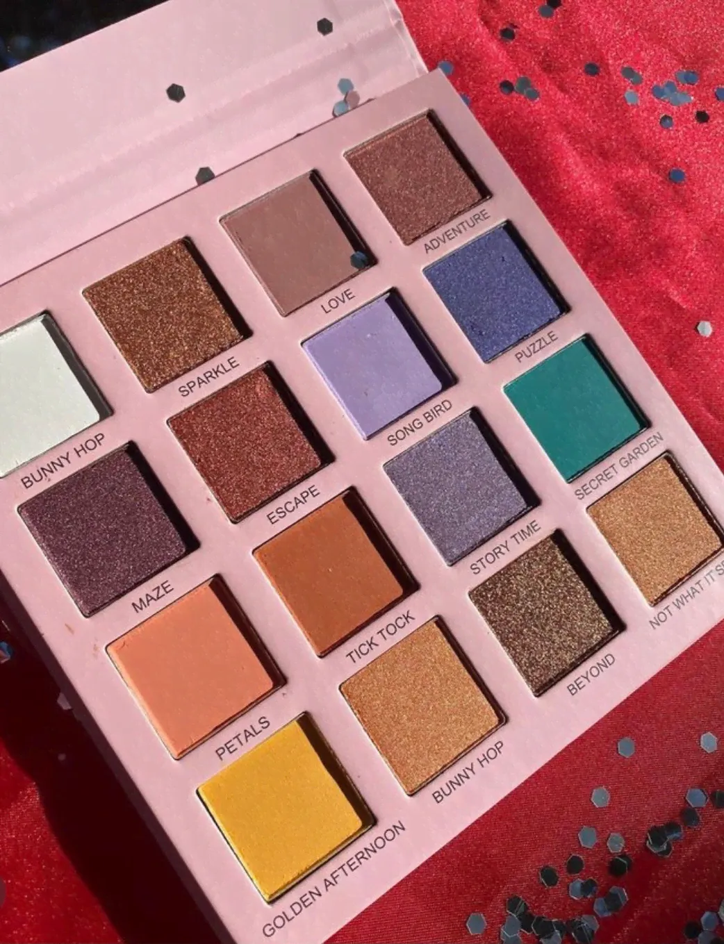 Wonderland Eyeshadow Palette-2