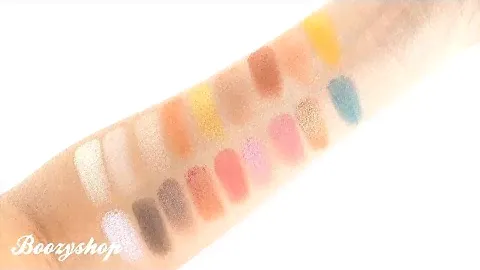 Makeup Revolution x Roxxsaurus Ride or Die Shadow Palette
