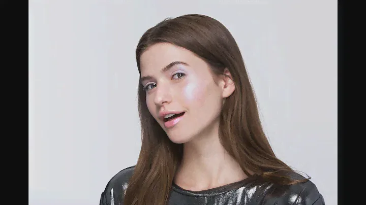 How To: Holographic Lip, Eyeshadow and Highlighter Tutorial | Sephora SEA