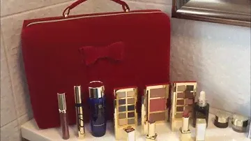 Estée Lauder 32 Beauty Essentials 2020 Christmas Blockbuster Gift Set Review ...It’s Gorgeous 💕💕