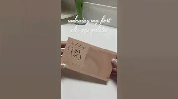 my first clio eye palette — highly recommended for beginners like me 🥹