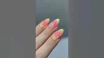🍋🌸🫧 sweet like lemonade and bubblegum 💕 #nails #nailart #summernails #naildesign