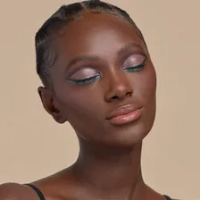 Палетка теней для век Pro Slim Blushing Ocean Slim Eyeshadow Palette