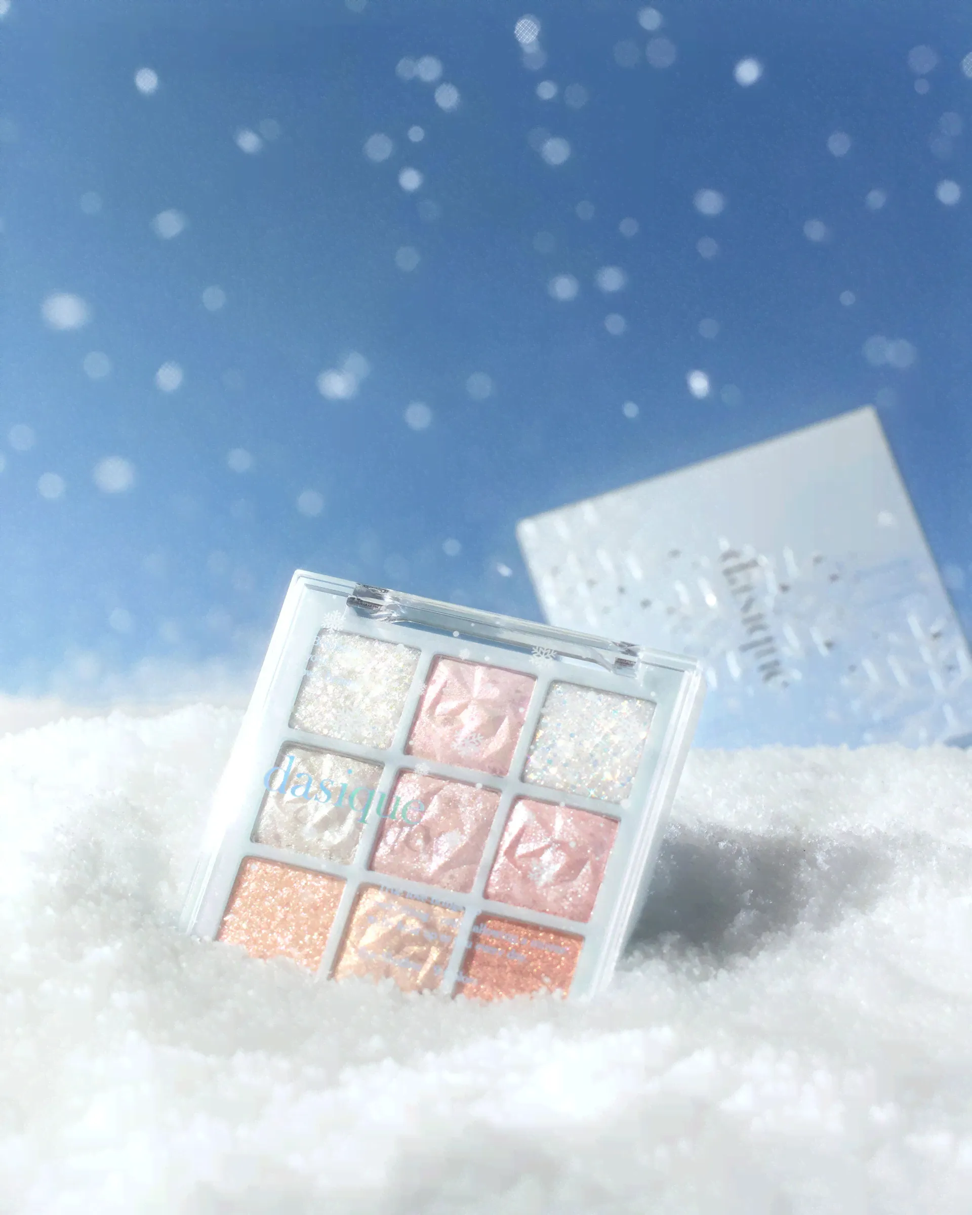 Dasique Holiday Snow Ball Shadow Palette + Lip Gloss Collection
