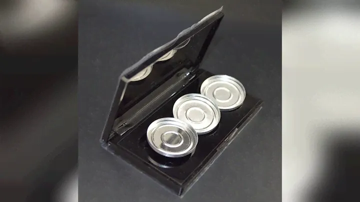 Empty Magnetic Eyeshadow Palette