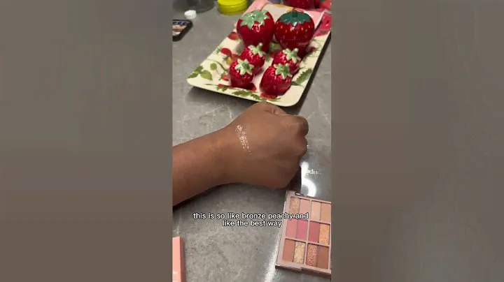 Dasique Berry Smoothie or Coral Eye Shadow Palette on different skin tone?