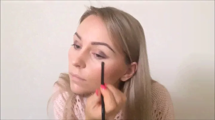 Test Makeup Revolution London Salvation Palette Iconic PRO 2