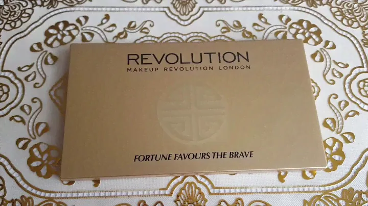 Улетная палетка Makeup Revolution Fortune favours the brave | Анонс