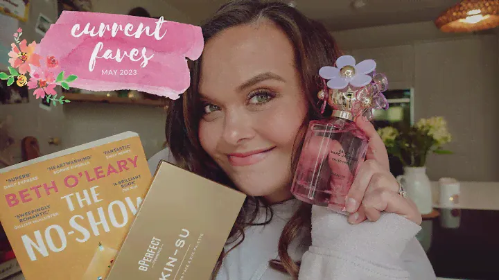 MONTHLY FAVOURITES - WAX MELTS, THE BEST SERIES & A NEW BOOK | AD