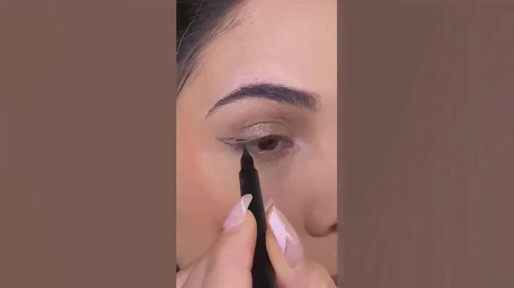 Everyday Eyes with a Nude Palette, Brow Soap & Liquid Wing!