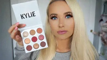 KYLIE COSMETICS BURGUNDY PALETTE ♡ Review, Swatches, Tutorial