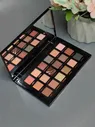 HUDA BEAUTY PRETTY GRUNGE 18W EYESHADOW PALETTE
