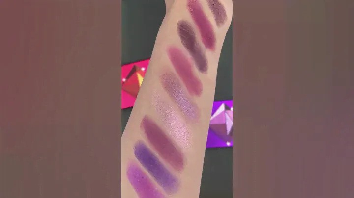Huda Beauty Obsessions Palette - Amethyst, Huda Beauty Ruby Obsessions Palette