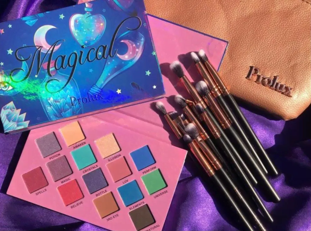 Magical Eyeshadow Palette-2