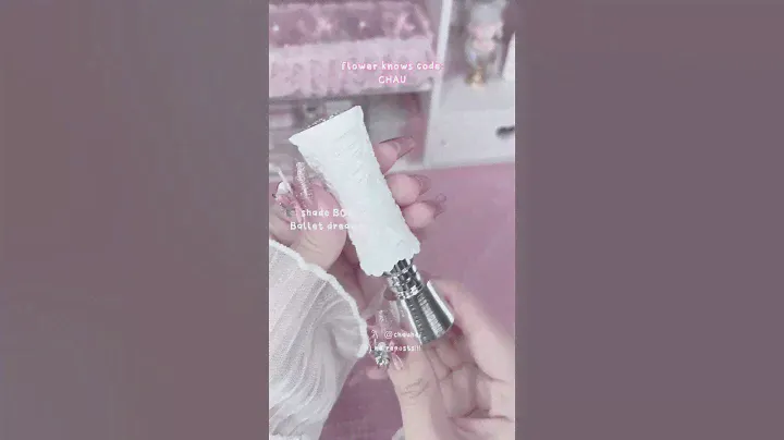 🩰🦢the prettiest lippie!! #asmr#flowerknows #wonyoungism #kbeauty #lippie #unboxing #kpop