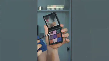 Huda Beauty 9 colour Gemstone Obsessions Eyeshadow Palette Available just 400/_ Only DM For Order...