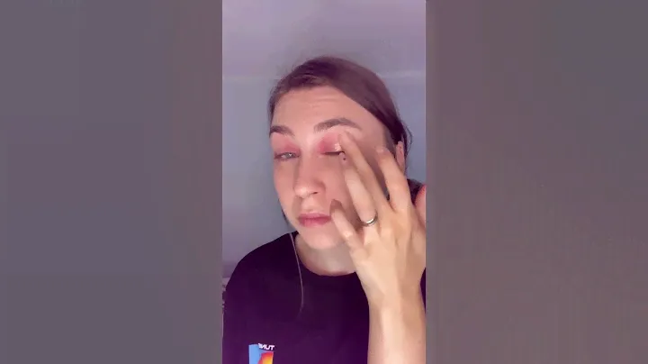Get reading with me using Tarte juicy amazonian clay palette ✨