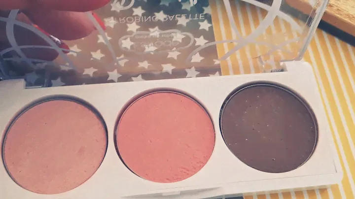 ESTRADE/ STROBING PALETTE/PICASSO//ПИКАССО/ПАЛЕТКА ДЛЯ СТРОБИНГА