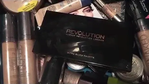 Makeup Revolution Hot Spice Blush Palette Review