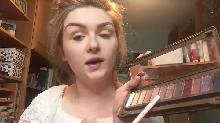 Brown smokey eye with a half cut crease 💘