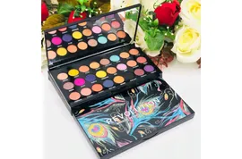 Тени для век Makeup Revolution Eyeshadow Palette Creative 24 оттенка