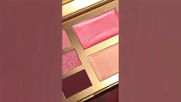 Catrice Festive Treasures multi - use palette #catrice #catricecosmetics #swatches #newmakeup
