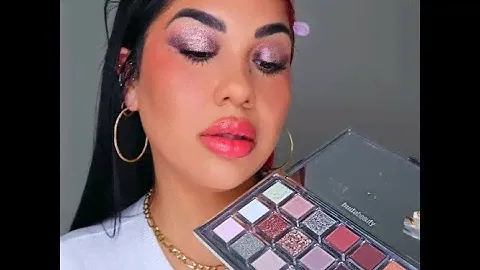 Testing the New Huda Beauty Icy Nude Palette: Is It Worth $69?