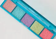 I HEART REVOLUTION mini match palette