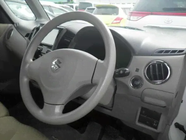 Минивэн SUZUKI PALETTE кузов MK21S класса микровэн гв 2010 пробег 72 тыс км цвет белый перламутр-3