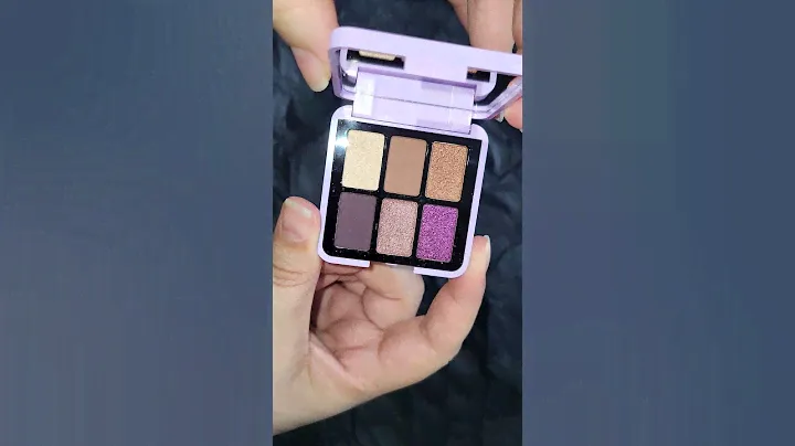Pat McGrath Labs Midnight Voyage Mini Eye Shadow Palette