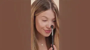 Get the perfect defined face with Inglot!